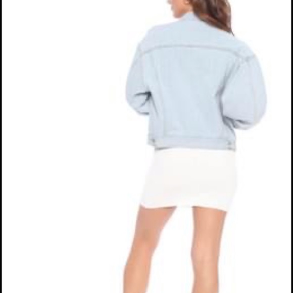 Oversized denim jacket - Picture 2 of 3